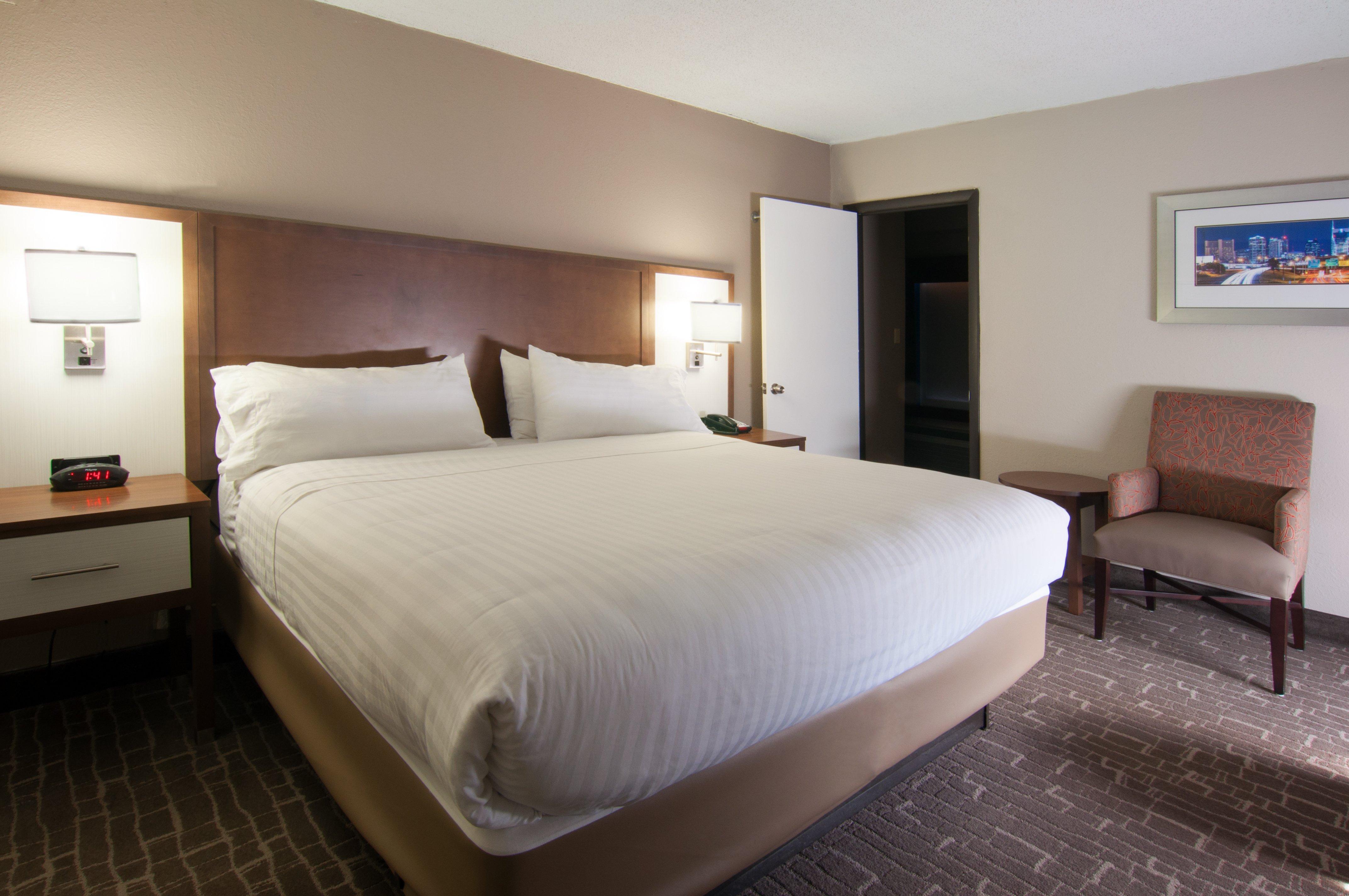 Holiday Inn Express & Suites Nashville-I-40 & I-24 Екстер'єр фото